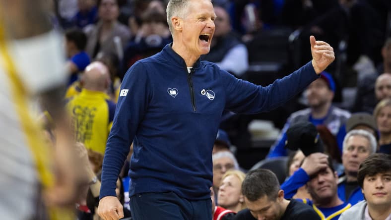 Golden State Warriors head coach Steve Kerr