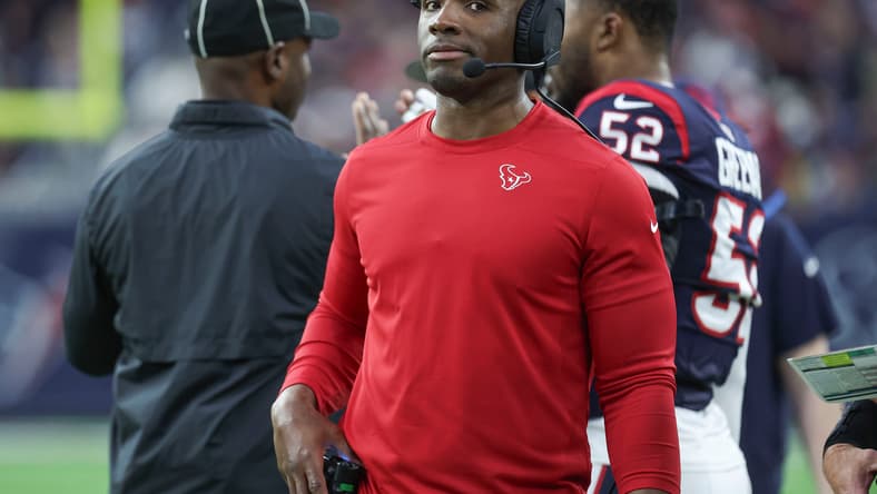 DeMeco Ryans, Houston Texans