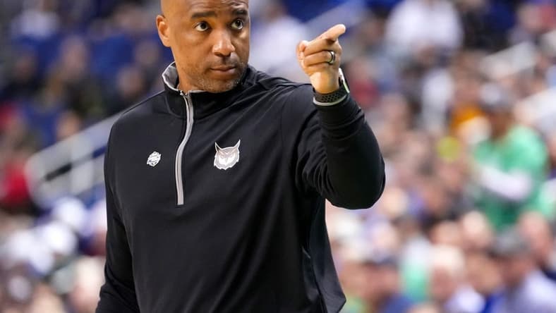 South Florida coach Amir Abdur-Rahim, then the coach at Kennesaw State, instructs the team in the first half of a first-round college basketball game between the Kennesaw State Owls and the Xavier Musketeers in the NCAA Tournament, Friday, March 17, 2023, at Greensboro Coliseum in Greensboro, N.C.
Ncaa Xavier Kennesaw State Basketball March 17 0033
