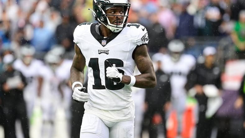 Sep 10, 2023; Foxborough, Massachusetts, USA; Philadelphia Eagles wide receiver Quez Watkins (16) between plays during the first half against the New England Patriots at Gillette Stadium. Mandatory Credit: Eric Canha-USA TODAY Sports