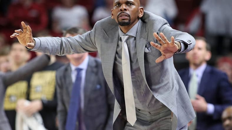Feb 27, 2024; Fayetteville, Arkansas, USA; Vanderbilt Commodores head coach Jerry Stackhouse during the game against the Arkansas Razorbacks at Bud Walton Arena. Vanderbilt won 85-82. Mandatory Credit: Nelson Chenault-USA TODAY Sports