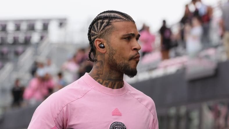 Mar 2, 2024; Fort Lauderdale, Florida, USA; Inter Miami CF defender DeAndre Yedlin (2) walks onto the field before the game against Orlando City at Chase Stadium. Mandatory Credit: Sam Navarro-USA TODAY Sports