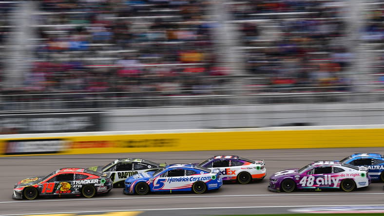 Pennzoil 400 predictions