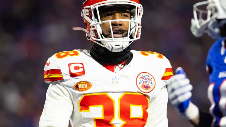 indianapolis colts, l'jarius sneed