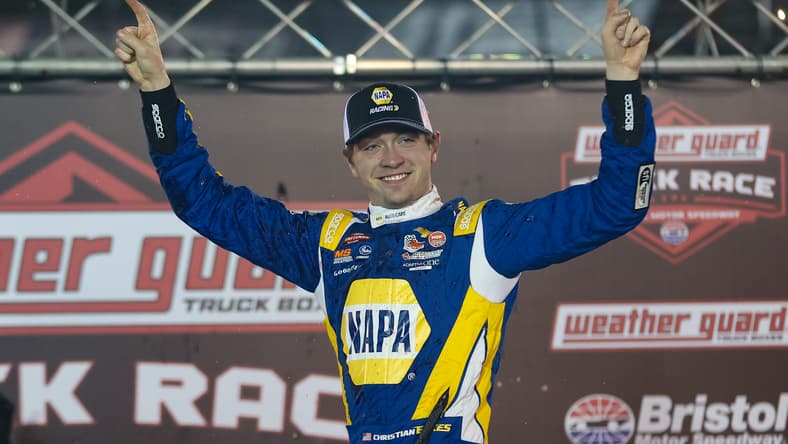 NASCAR: Truck Series - Weather Guard Truck Race