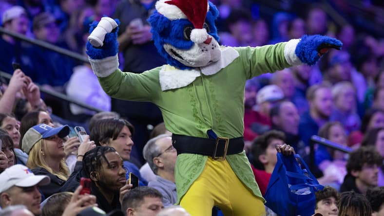 Philadelphia 76ers fans