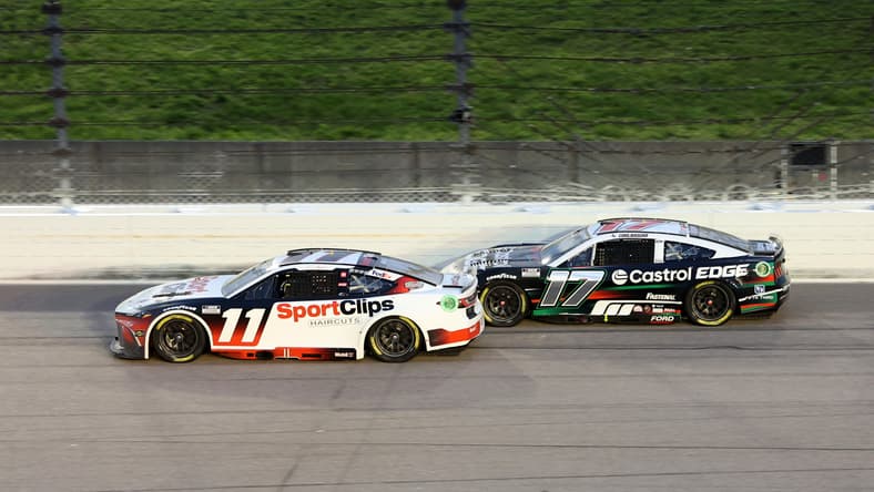 NASCAR: AdventHealth 400