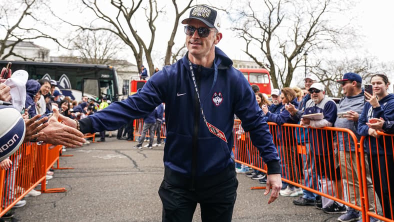 Dan Hurley
