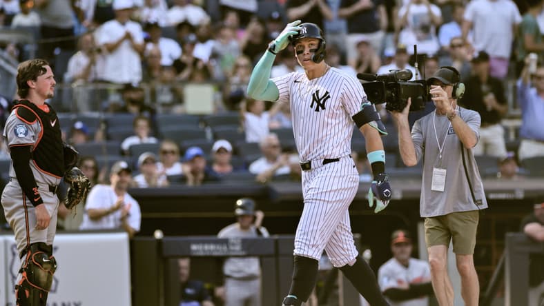MLB standings
