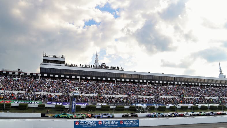 NASCAR: HighPoint.com 400