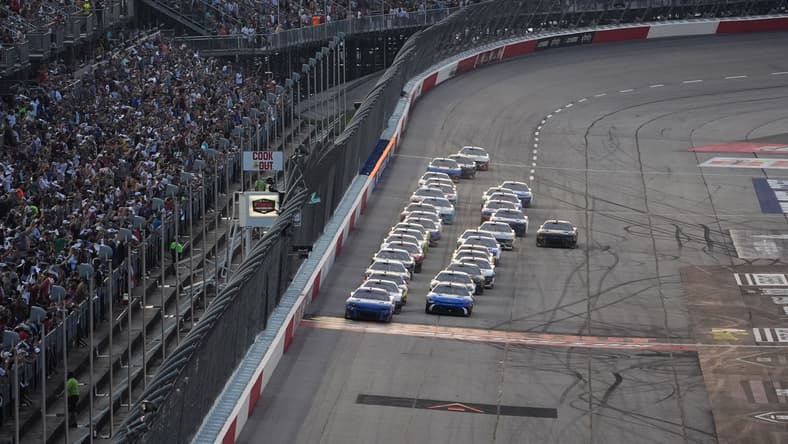 NASCAR: Cook Out Southern 500