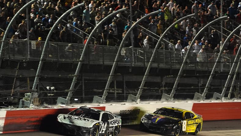 NASCAR: Cook Out Southern 500