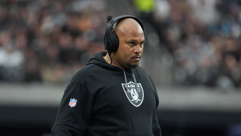 raiders antonio pierce