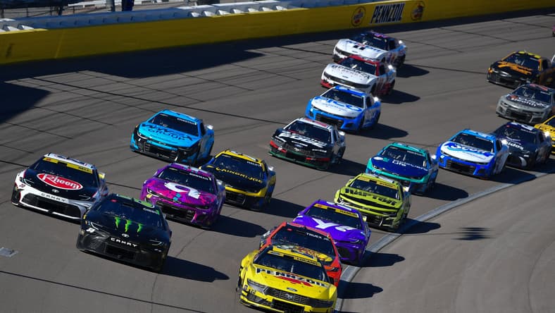 NASCAR: South Point 400
