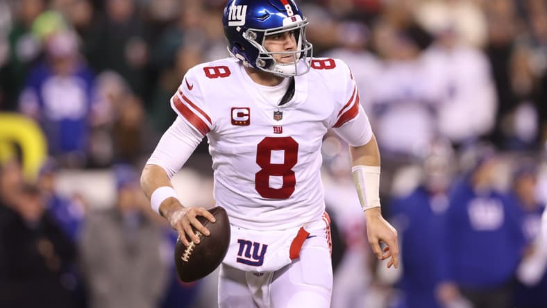 Buffalo Bills, Daniel Jones