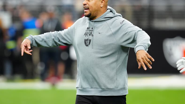 Las Vegas Raiders rumors, Antonio Pierce