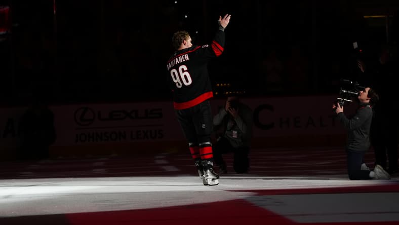NHL: Chicago Blackhawks at Carolina Hurricanes