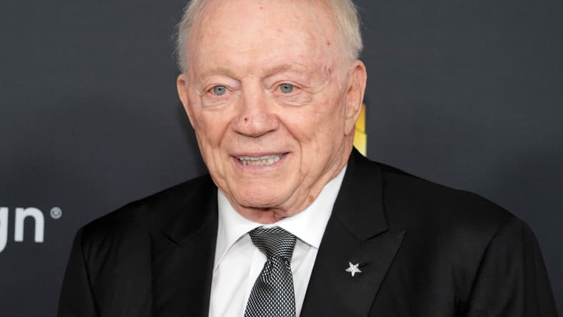 Dallas Cowboys owner Jerry Jones