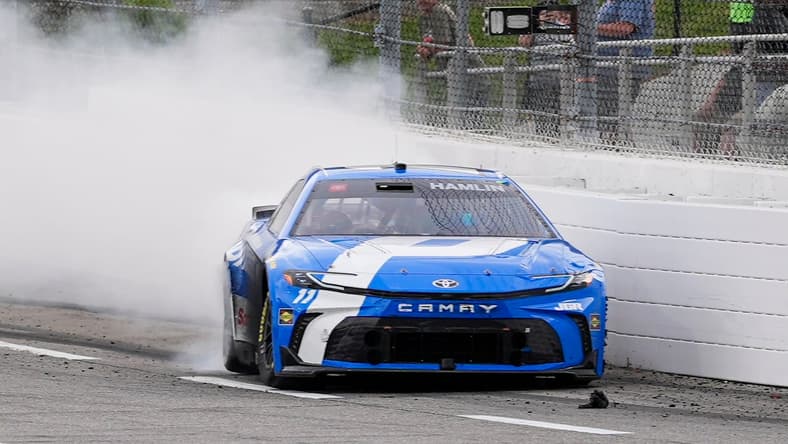 NASCAR: NASCAR Cup Series Race at Martinsville