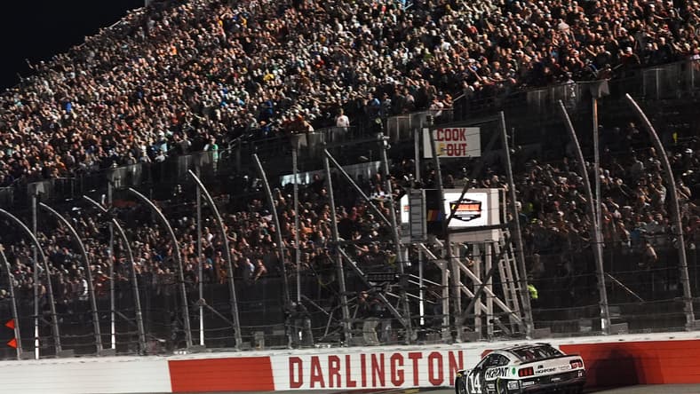 NASCAR: Cook Out Southern 500