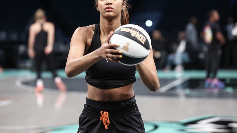 angel reese