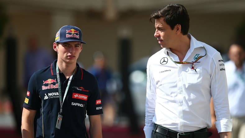 max verstappen toto wolff mercedes f1