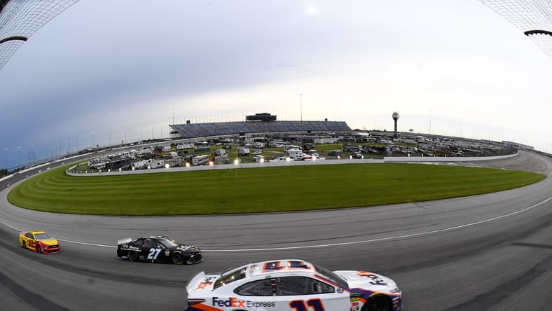 NASCAR: Camping World 400