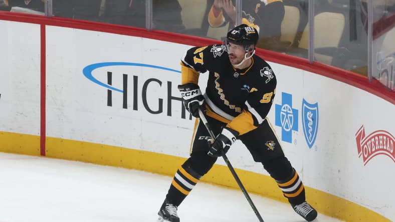NHL: Chicago Blackhawks at Pittsburgh Penguins