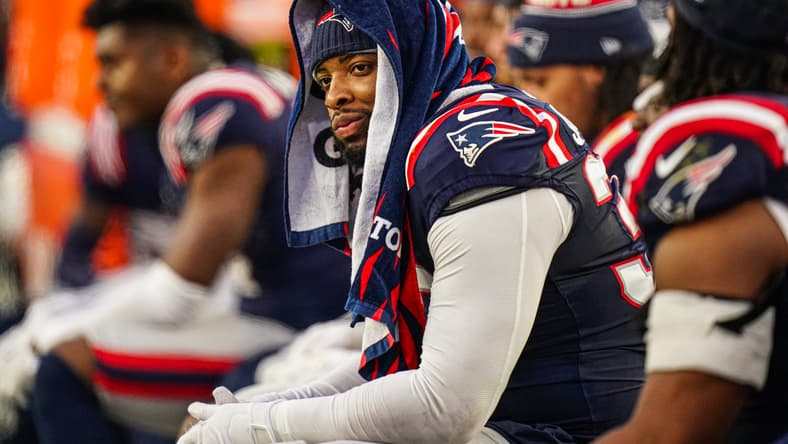 NFL: Los Angeles Chargers at New England Patriots