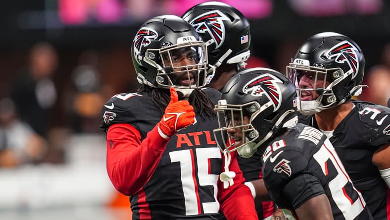 NFL: Pittsburgh Steelers at Atlanta Falcons
