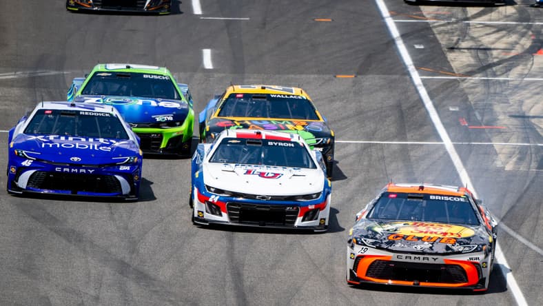 NASCAR starting lineup, Iowa Corn 350 starting grid