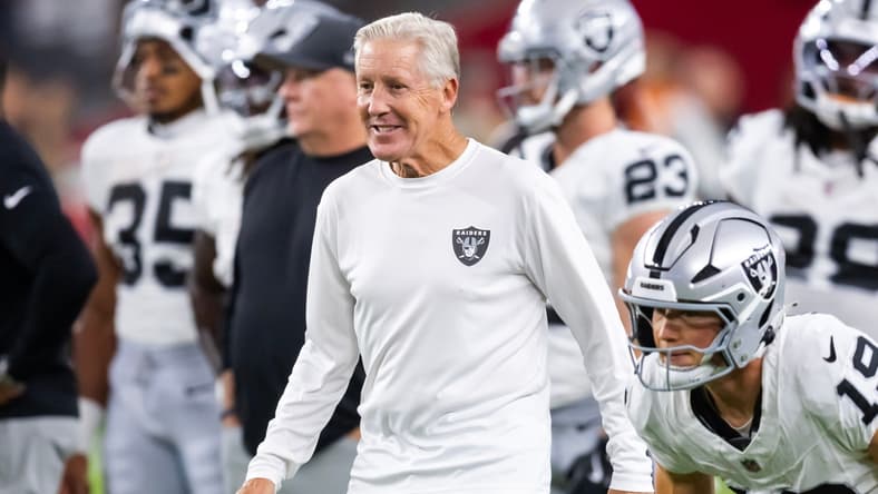 NFL: Las Vegas Raiders at Arizona Cardinals