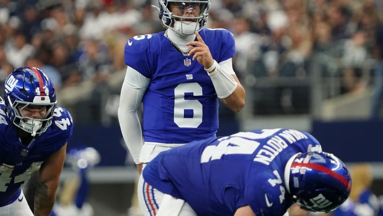 NFL: New York Giants at Dallas Cowboys