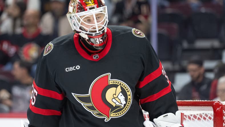 NHL: New York Islanders at Ottawa Senators