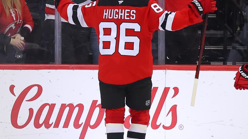 NHL: Dallas Stars at New Jersey Devils