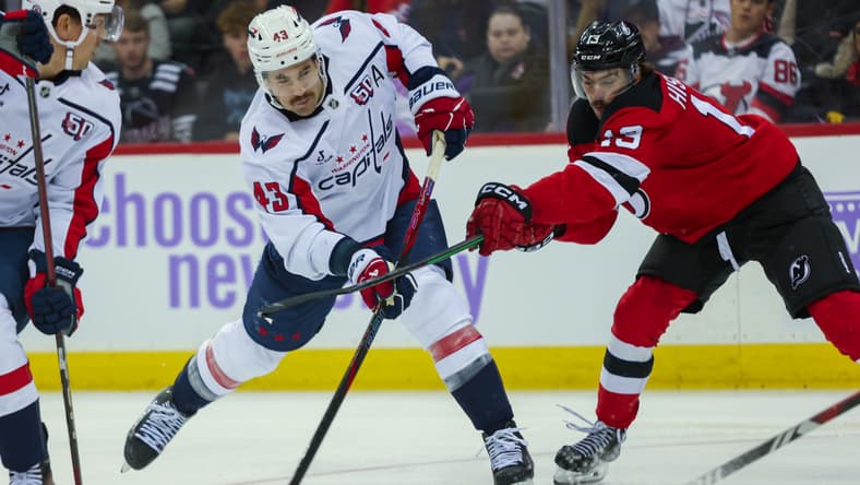 NHL: Washington Capitals at New Jersey Devils