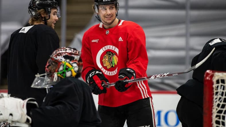 Dylan Strome NHL Trade Rumors Chicago Blackhawks (Photo- Chicago Blackhawks via Twitter)