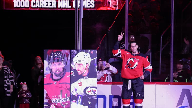 NHL: Dallas Stars at New Jersey Devils