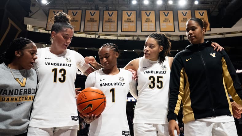 college basketball rankings