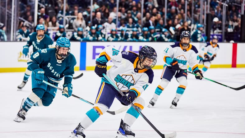 New York Sirens defender Lauren Bernard handles the puck against the Seattle Torrent.