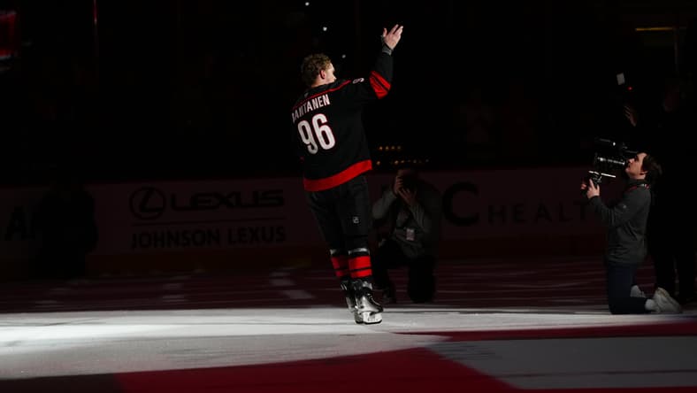 NHL: Chicago Blackhawks at Carolina Hurricanes