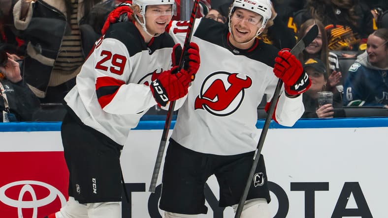 NHL: New Jersey Devils at Vancouver Canucks