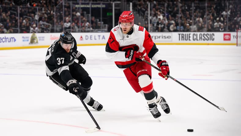 NHL: Carolina Hurricanes at Los Angeles Kings