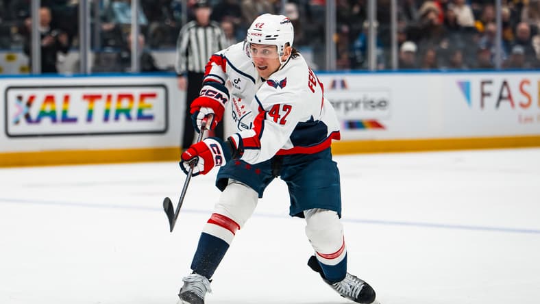 NHL: Washington Capitals at Vancouver Canucks