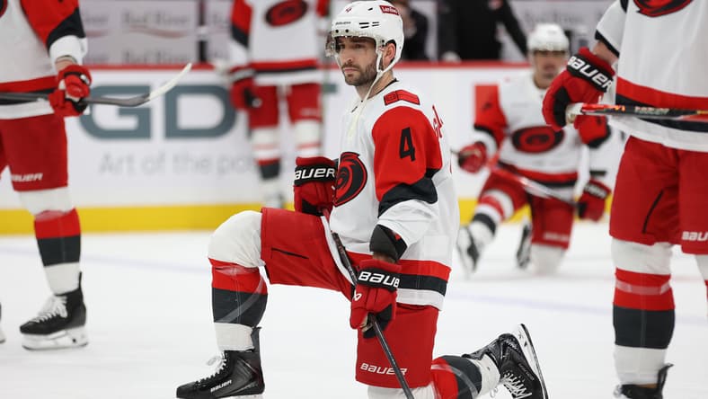 NHL: Carolina Hurricanes at Washington Capitals