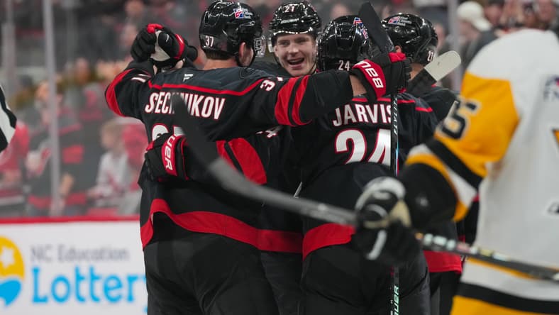 NHL: Pittsburgh Penguins at Carolina Hurricanes
