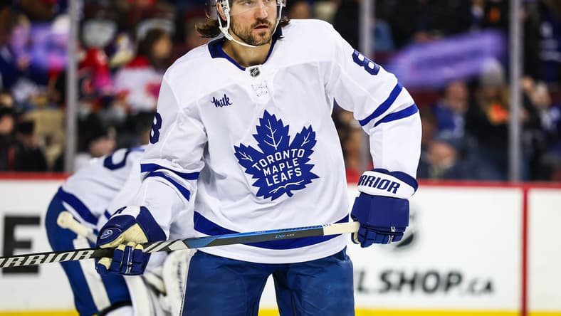 NHL: Toronto Maple Leafs at Calgary Flames