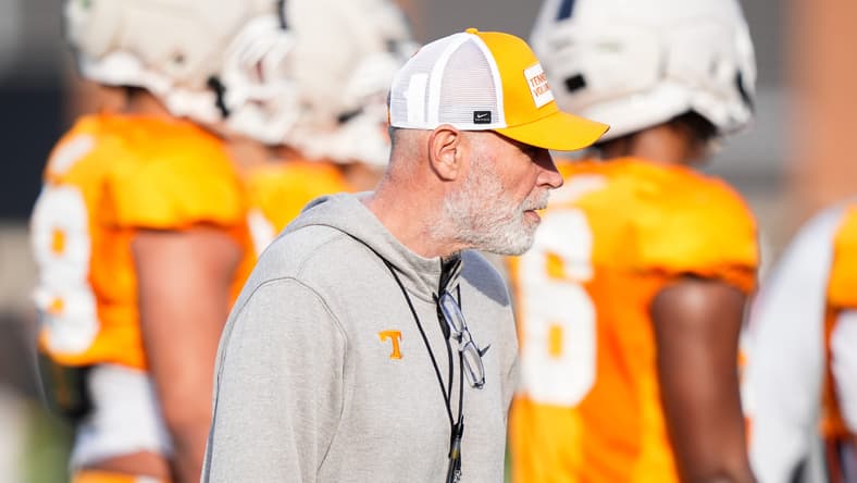 Tennessee Volunteers, Jim Knowles