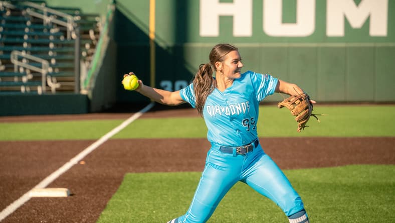 Professional Softball League / Kansas City Diamonds