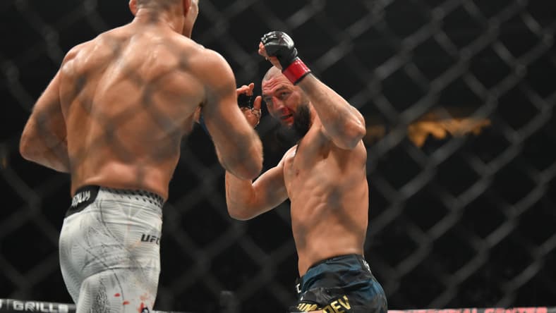 MMA: UFC 328 Chimaev vs Strickland